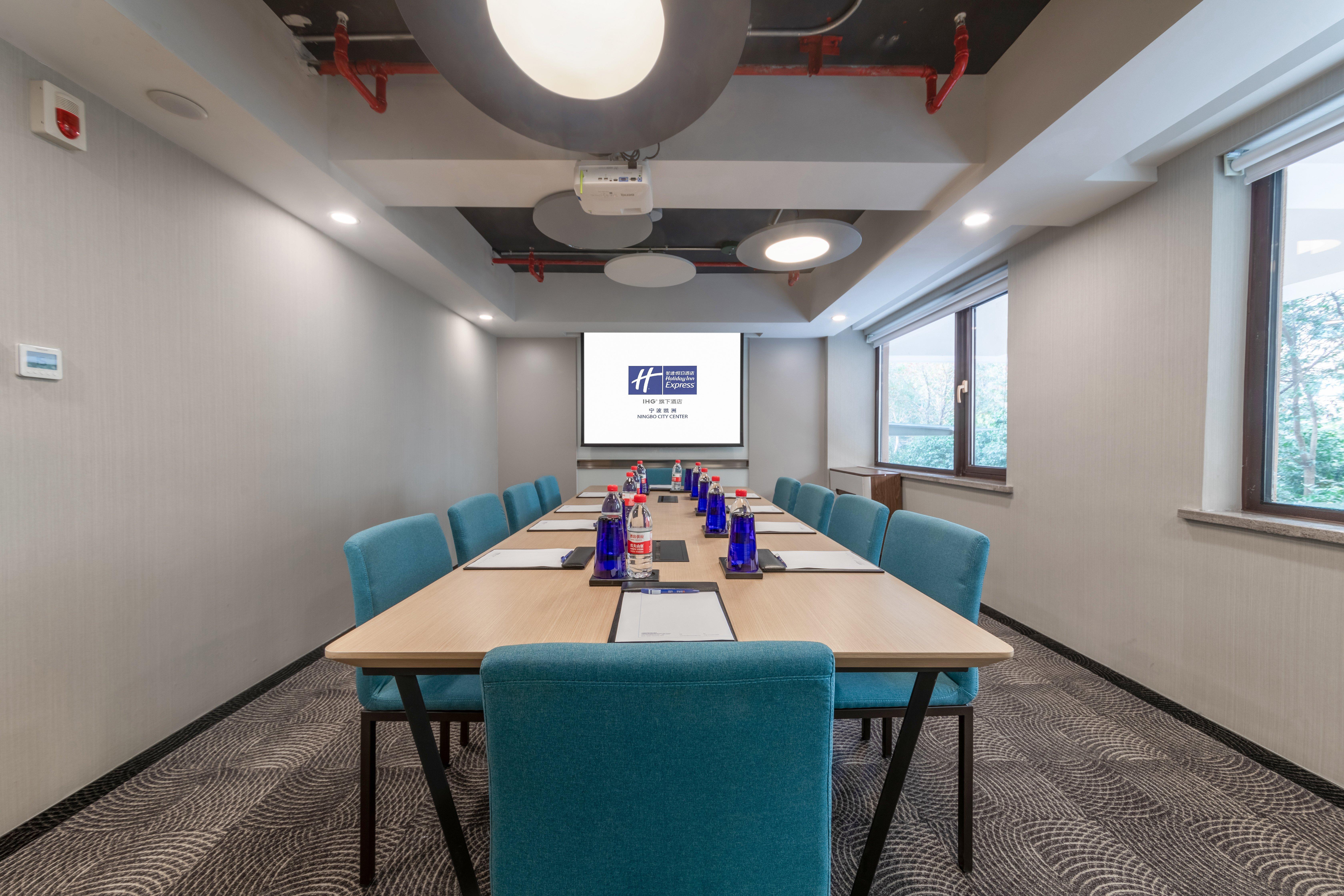 Holiday Inn Express Ningbo City Center By Ihg Zewnętrze zdjęcie